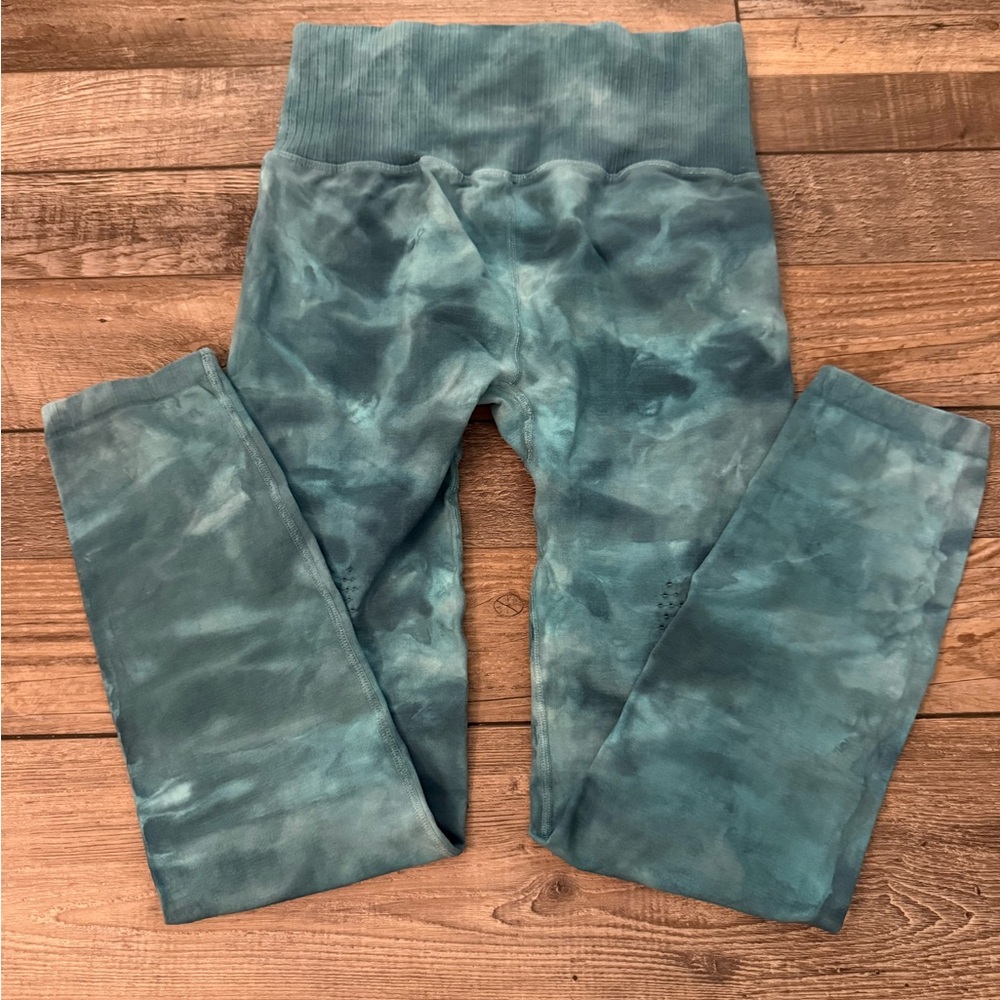 Free People Blue Tie-Dye Leggings